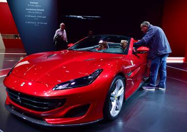 Žirgelis: kosmetikos reikmenų bendrovės garažas sunkmečiu pasipildė veržliu "Ferrari Portofino", kainuojančiu per 150 tūkst. eurų.