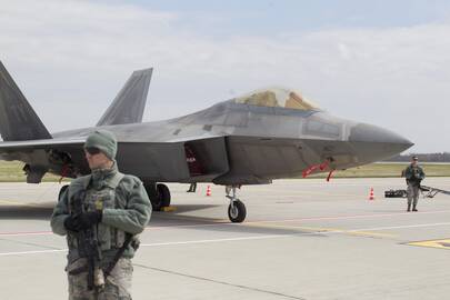 Penktosios kartos naikintuvas „F-22 Raptor“