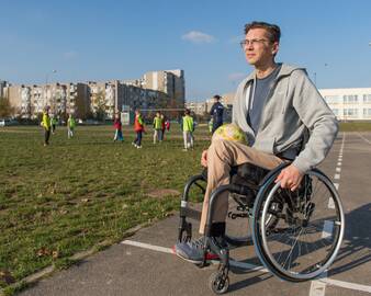 Pilaitės bendruomenės sporto klubo valdybos vadovas G.Tvarijonas tikisi, kad naujasis futbolo maniežas taps vietos gyventojų sportinio gyvenimo centru.