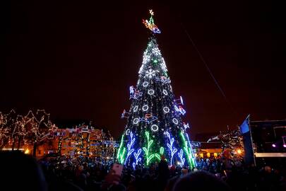 Laukimas: eglutės įžiebimo šventė labiausiai pradžiugina mažuosius klaipėdiečius.