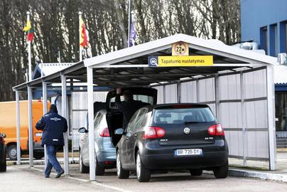 Netikėtumas: registruojant neseniai įsigytą transporto priemonę gali paaiškėti, kad jos ieško kitos šalies policija.