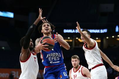 Faktorius: "Anadolu Efes" žaidimas su Sh.Larkinu ir be jo – skirtingas.