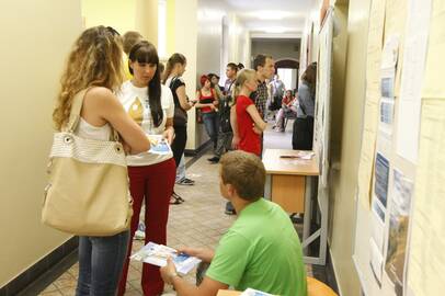 Siekis: pasak mero, daugelį studentų darbdaviai "išgraibsto" dar pirmame arba antrame kurse.