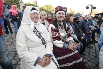 Pastangos: svečiams iš Latvijos neretai talkina ir latviškai kalbantys savanoriai.