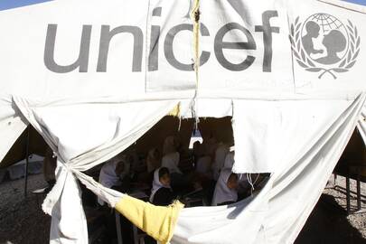 UNICEF pranešė, kad apie 30 mln. mergaičių gresia genitalijų sudarkymas