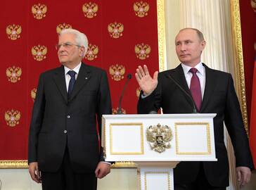 Sergio Mattarella ir Vladimiras Putinas