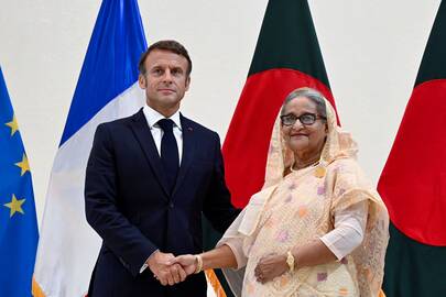 Emmanuelis Macronas ir Sheikh Hasina