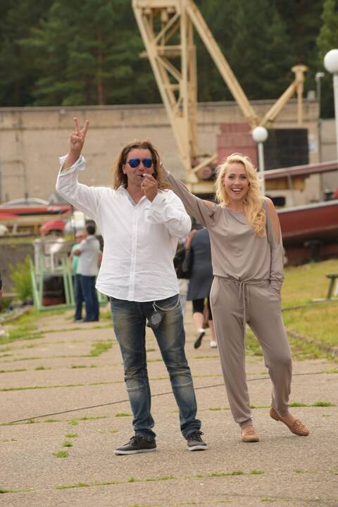 Projekte „Emocijos“ – piešiniai ant moterų kūnų