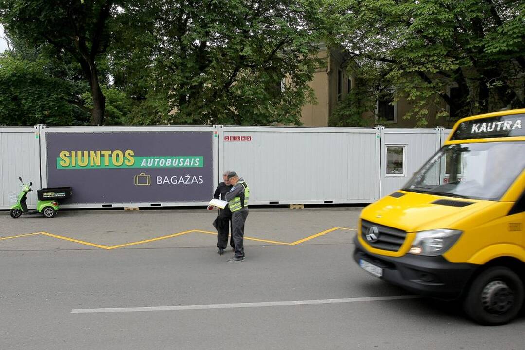 Kaune pradėjo veikti laikinoji autobusų stotis