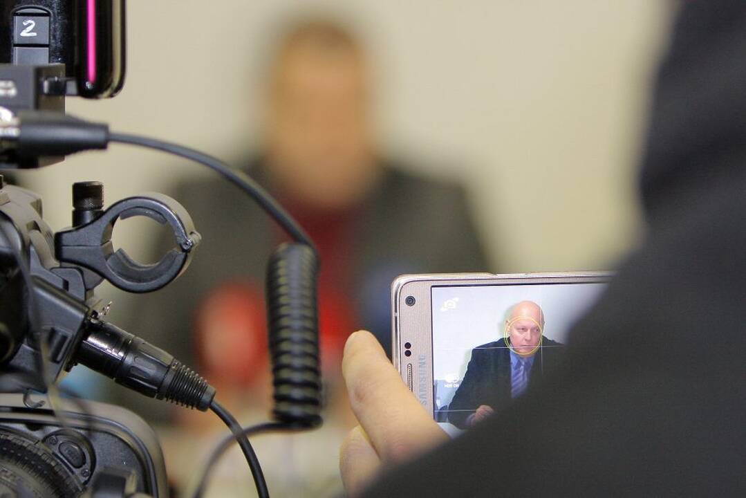 Surengta spaudos konferencija dėl saviečių vaikžudžio bylos.
