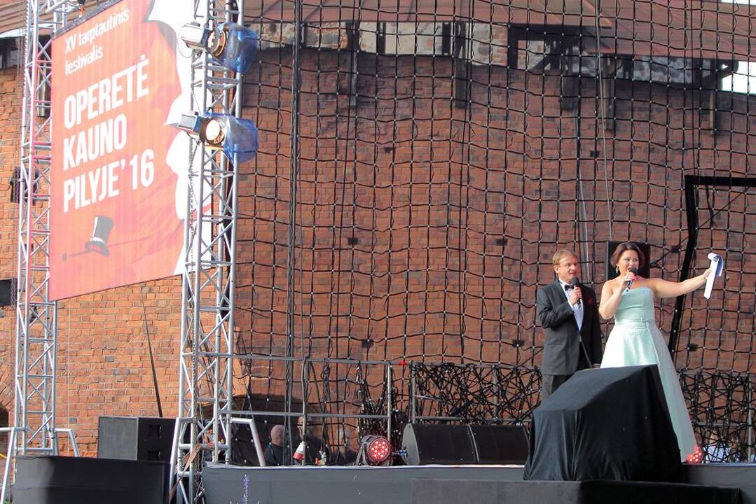 Festivalio „Operetė Kauno pilyje 2016“ pradžia