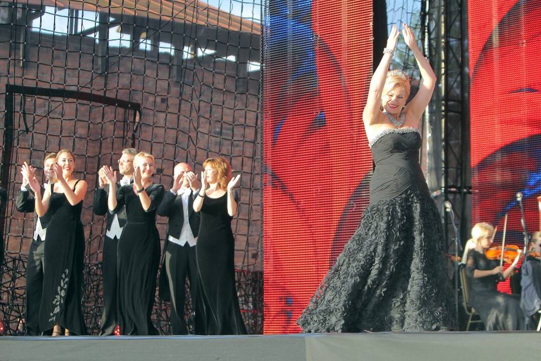 Festivalio „Operetė Kauno pilyje 2016“ pradžia