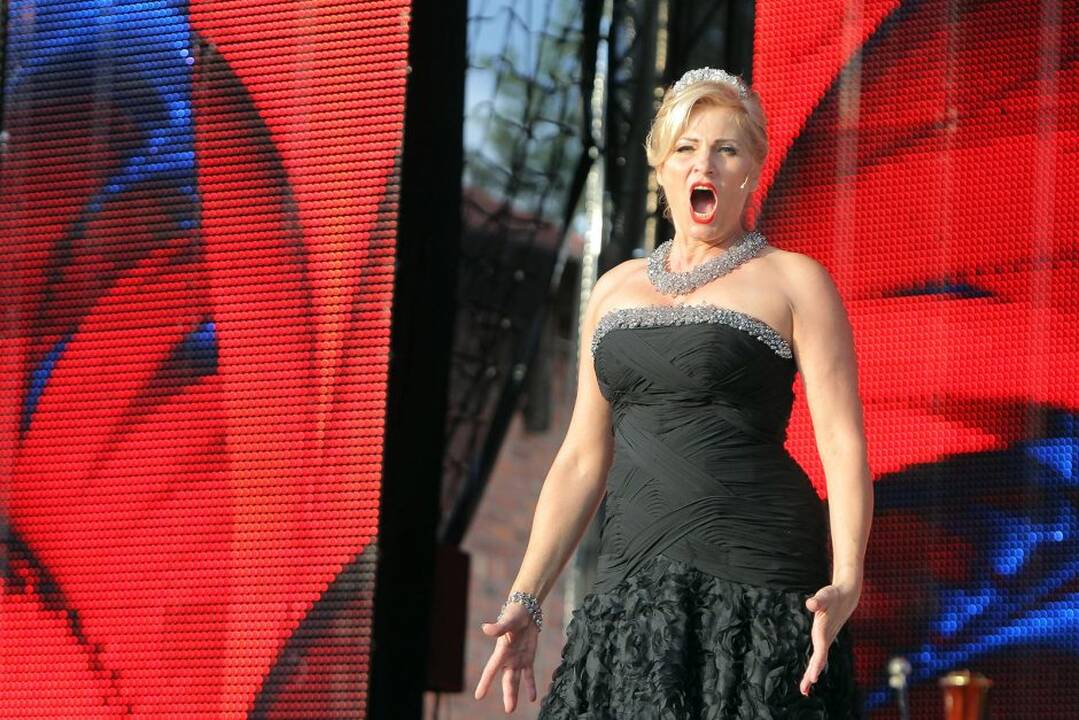 Festivalio „Operetė Kauno pilyje 2016“ pradžia
