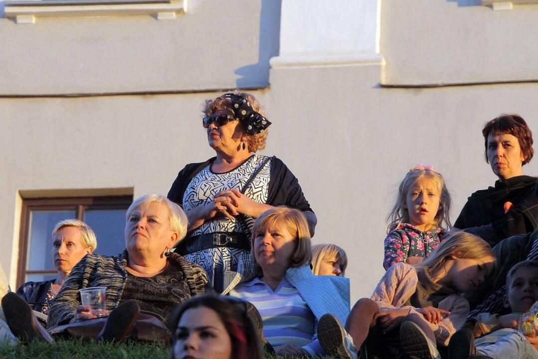 Festivalio „Operetė Kauno pilyje 2016“ pradžia