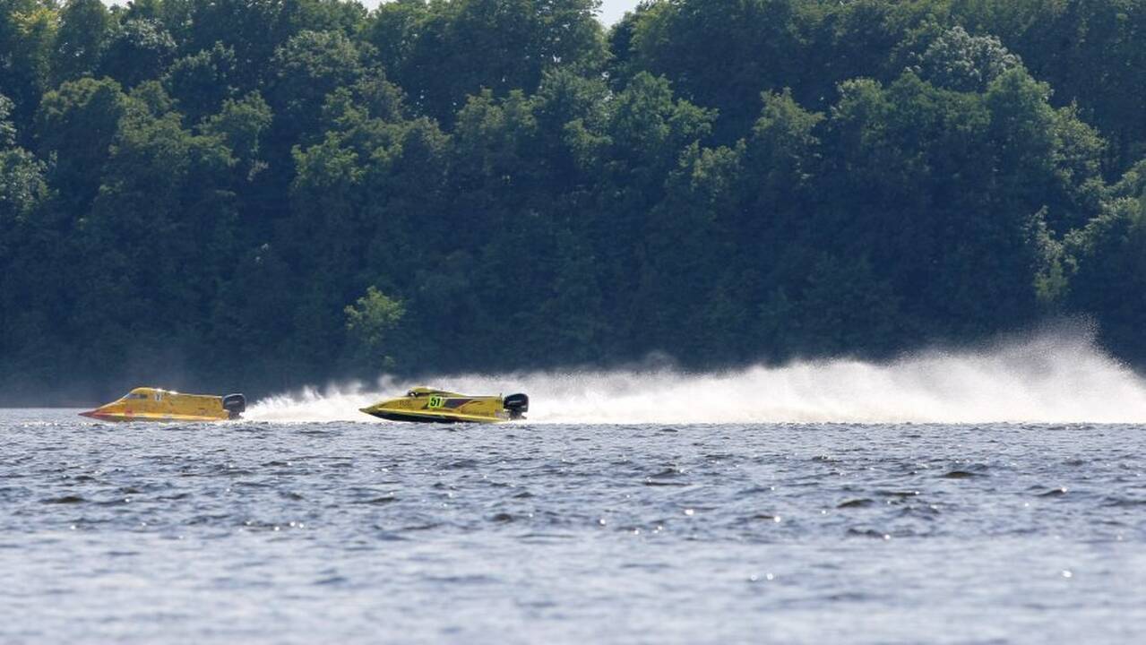 F2 vandens formulių lenktynių finalas