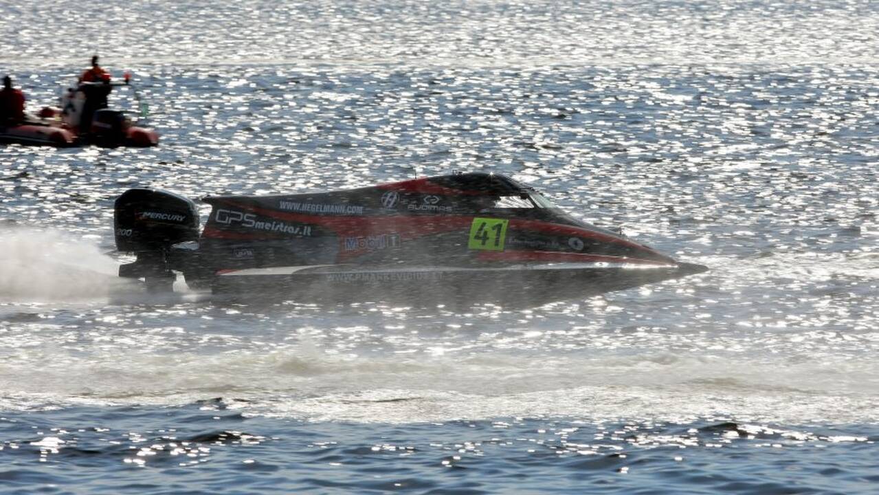 F2 vandens formulių lenktynių finalas