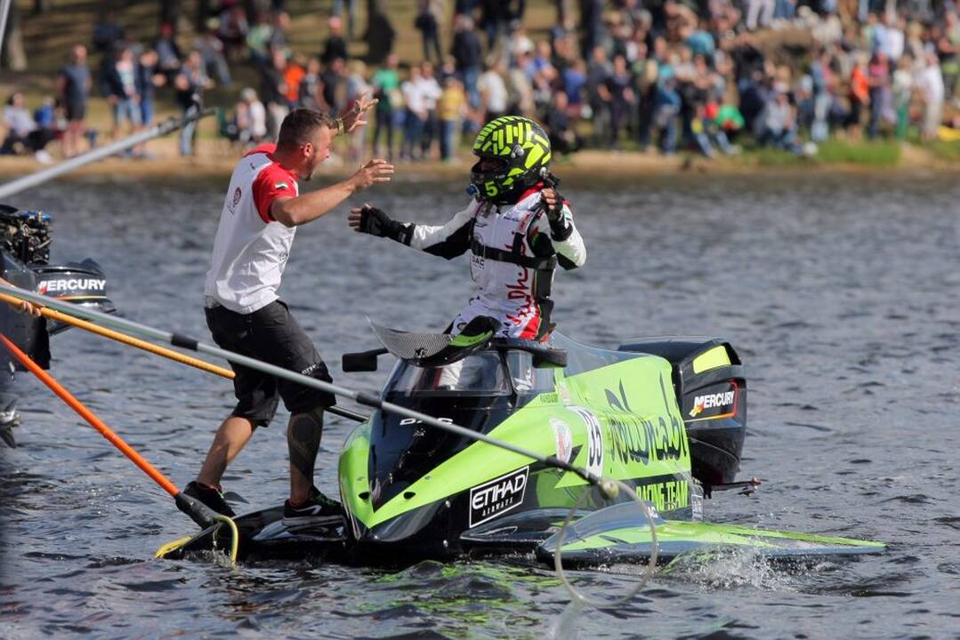 F2 vandens formulių lenktynių finalas