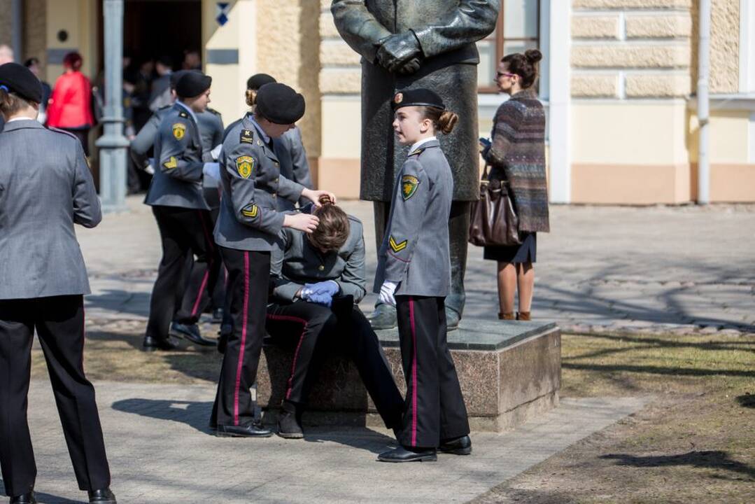 Kadetų priesaika prezidentūroje