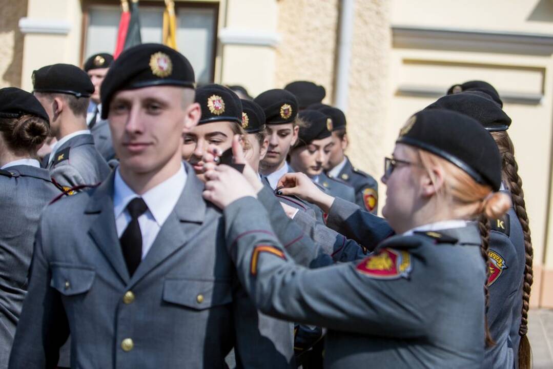 Kadetų priesaika prezidentūroje
