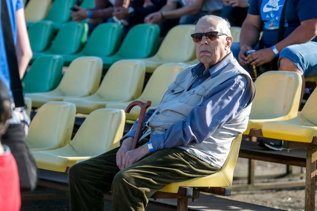 Traukos lenktynės "Nemuno žiede" 