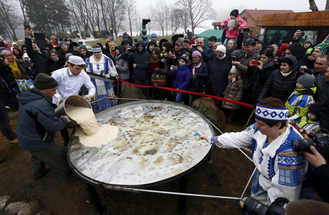 Gigantiškas bulvių plokštainis Baltarusijoje