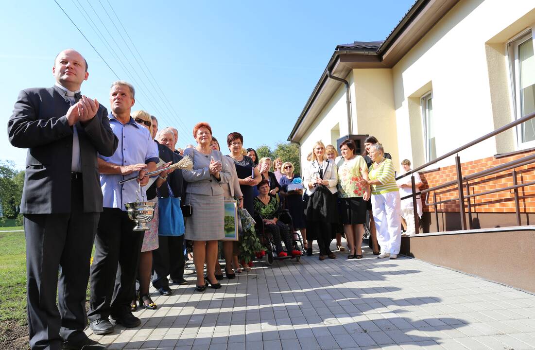 Atnaujinti Ežerėlio slaugos namai