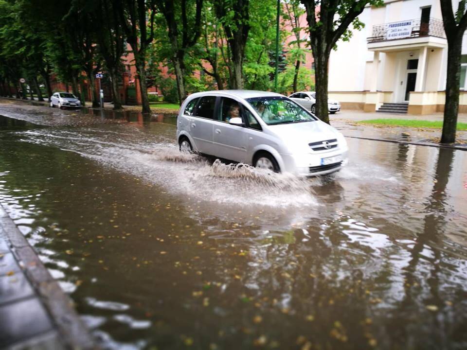 Klaipėdoje patvino gatvės