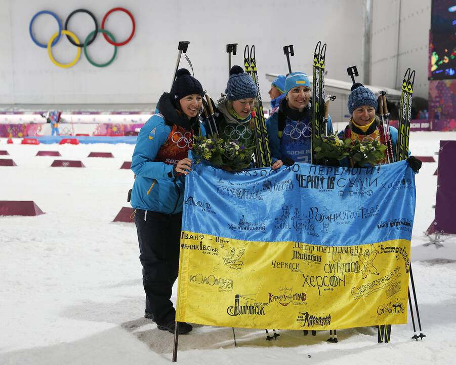 Biatlonininkės Vita Semerenko, Julija Džyma, Olena Pidrušna