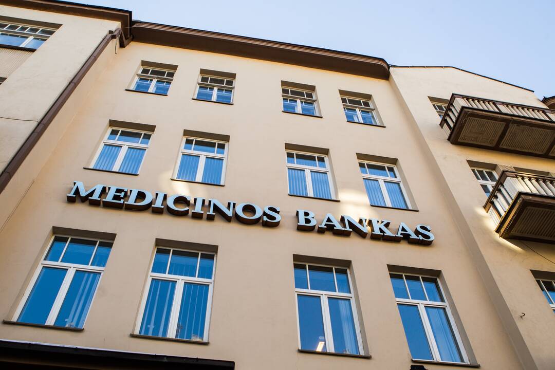 Medicinos banko pelnas sumažėjo 7 kartus