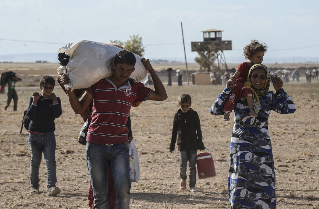Turkija priėmė 45 tūkst. kurdų, bėgančių nuo džihadistų puolimo Sirijoje