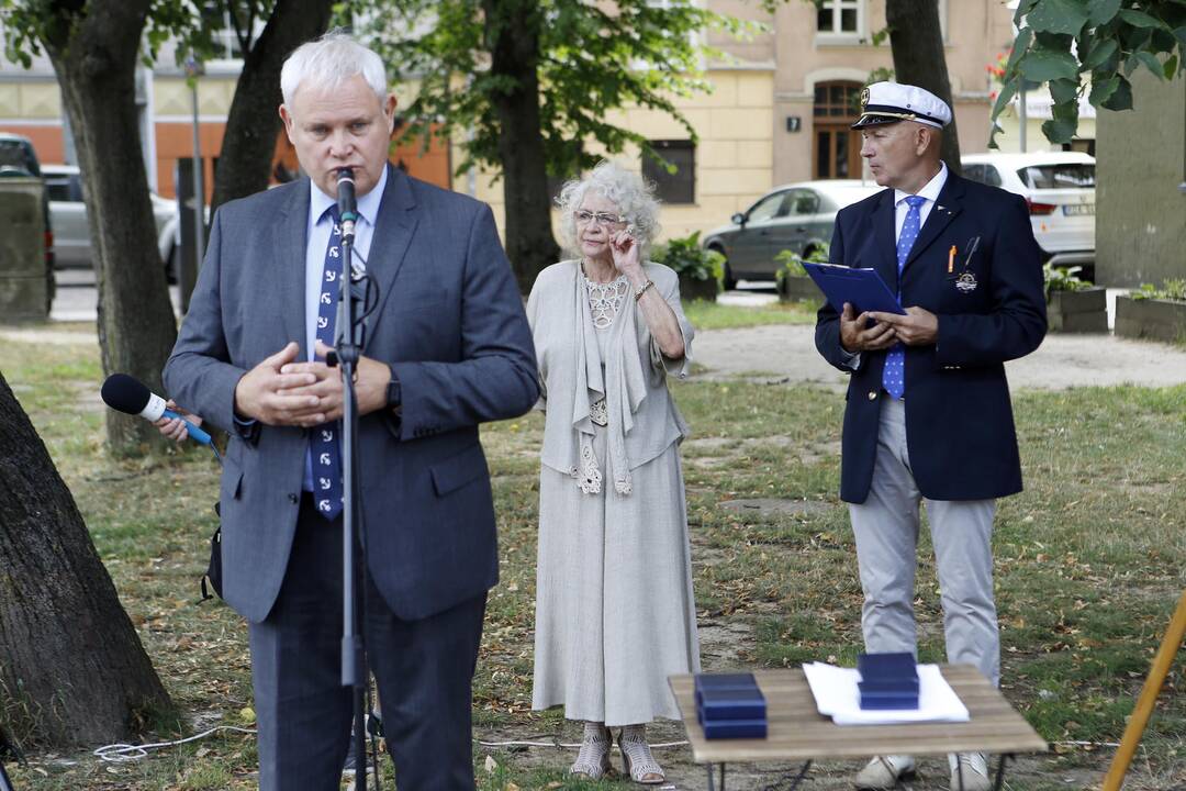 Atminimo knechto buriuotojui Broniui Rožinskui atidengimas