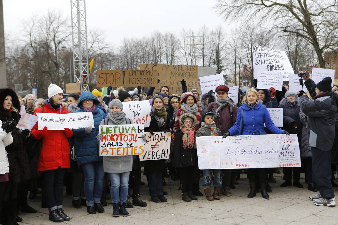 Mokytojų mitingas Klaipėdoje
