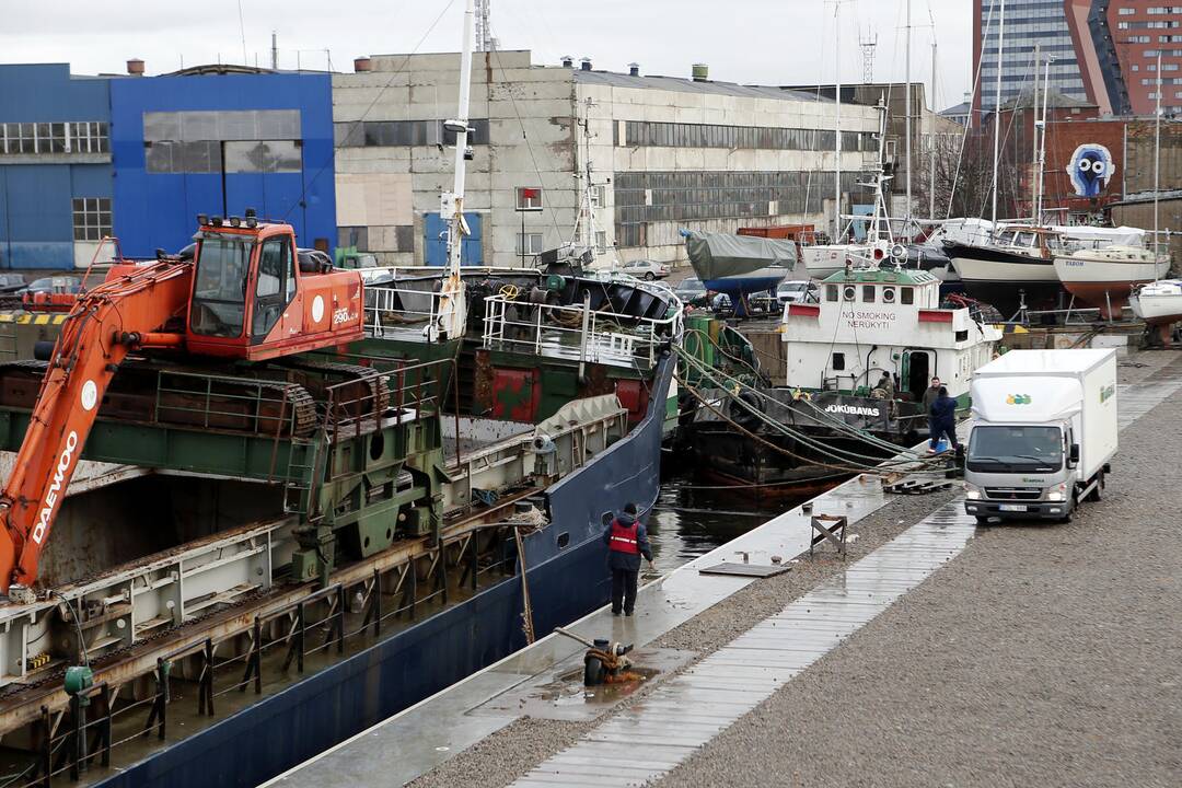 Uosto akvatorijoje užfiksuoti teršalai