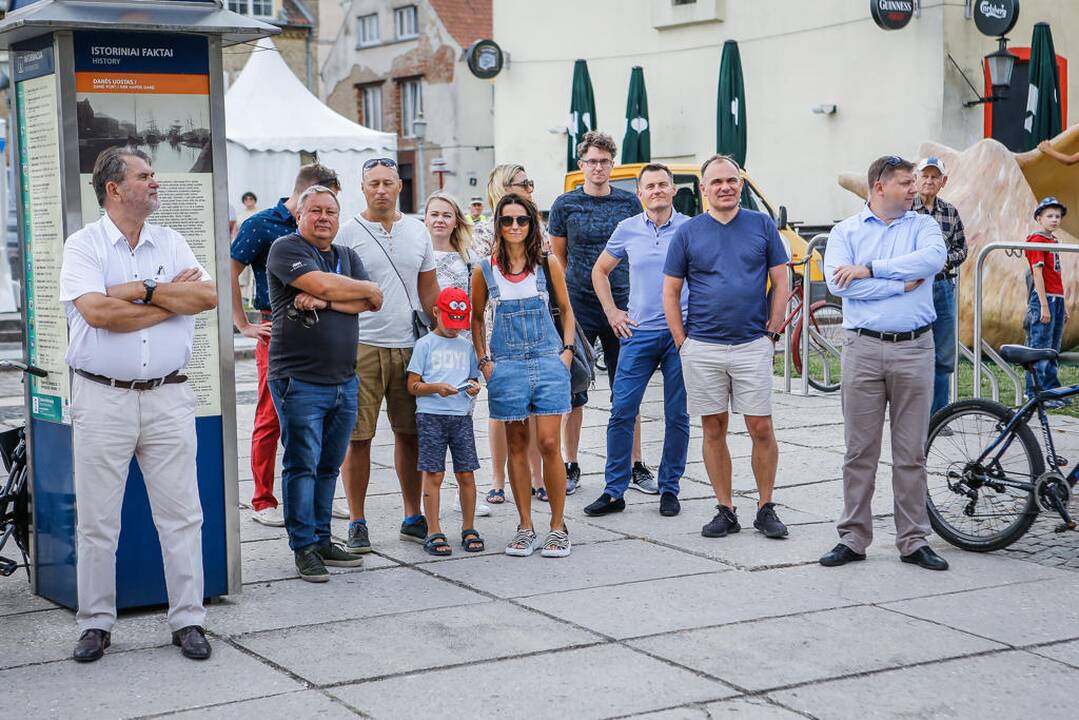 "Meridianas" - pasidabino išskirtiniu ženklu