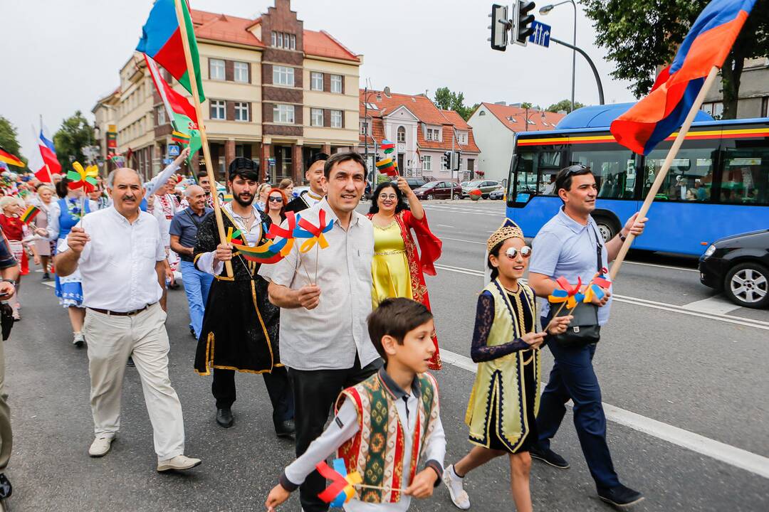 Klaipėda iškilmingai švenčia Valstybės dieną