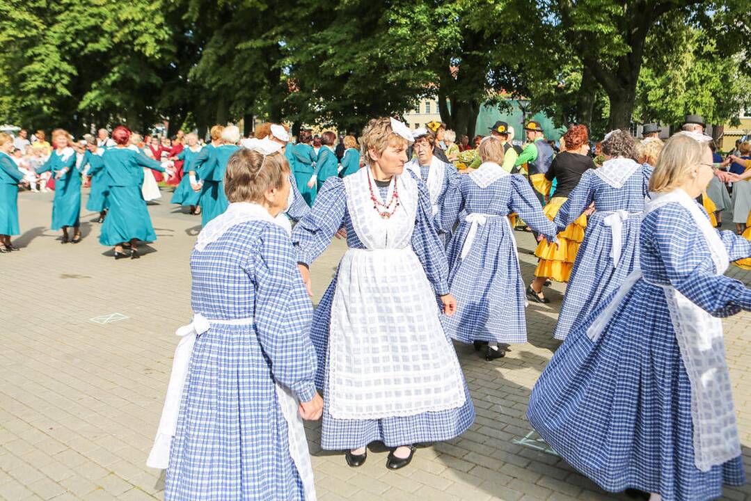 Šokių festivalis "Europos šokių pynė"