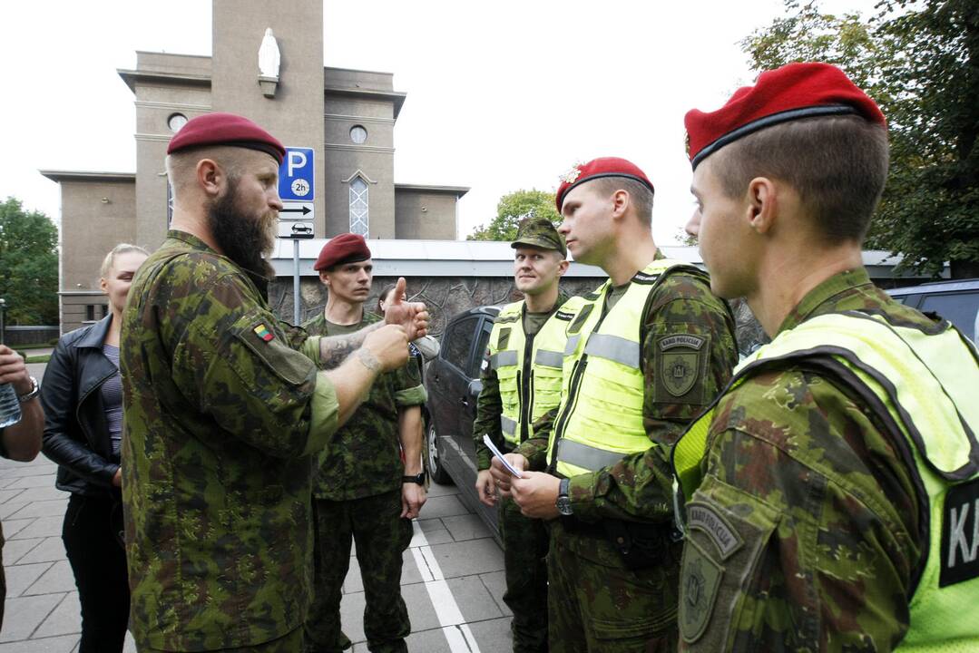 Nešdami kryžių kariai nužygiuos iš Klaipėdos į Kryžių kalną