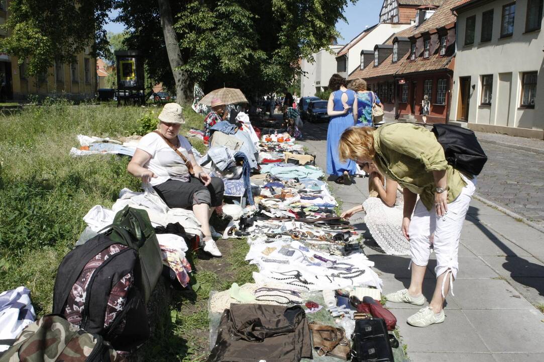 Blusų turgus Klaipėdoje