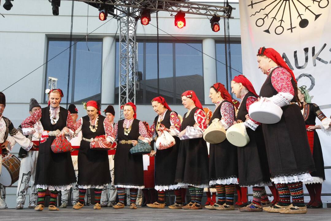 Uostamiestyje prasidėjo festivalis „Lauksnos“