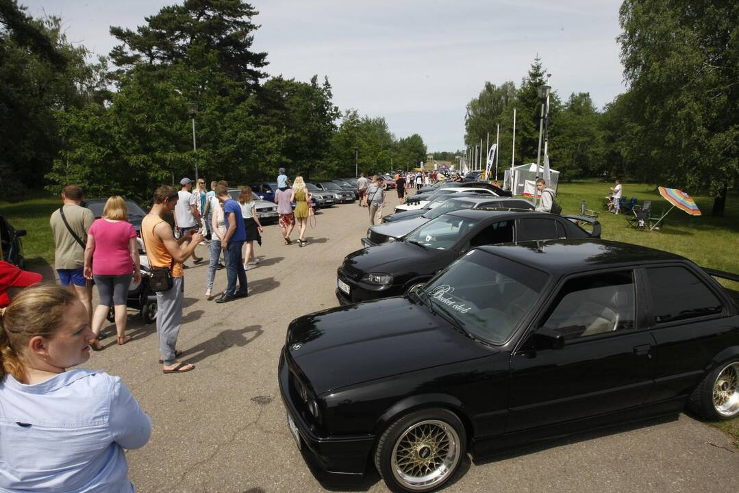 Automobilių paroda Klaipėdoje