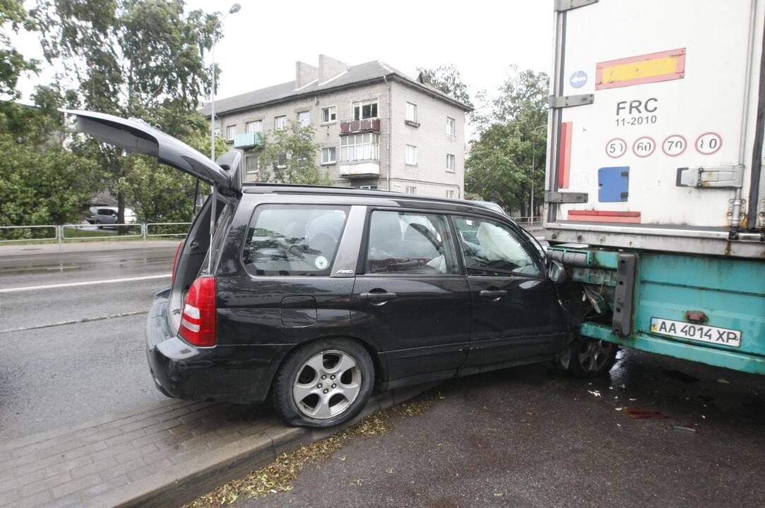 Avarija Naujojo Uosto gatvėje