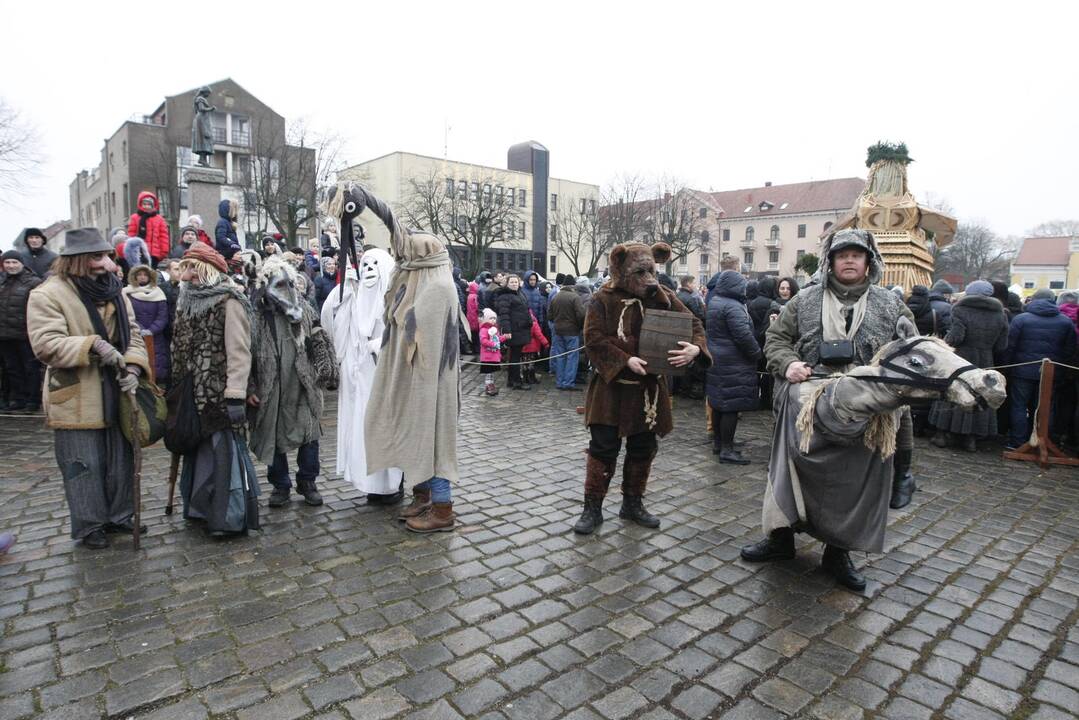 Užgavėnės Teatro aikštėje