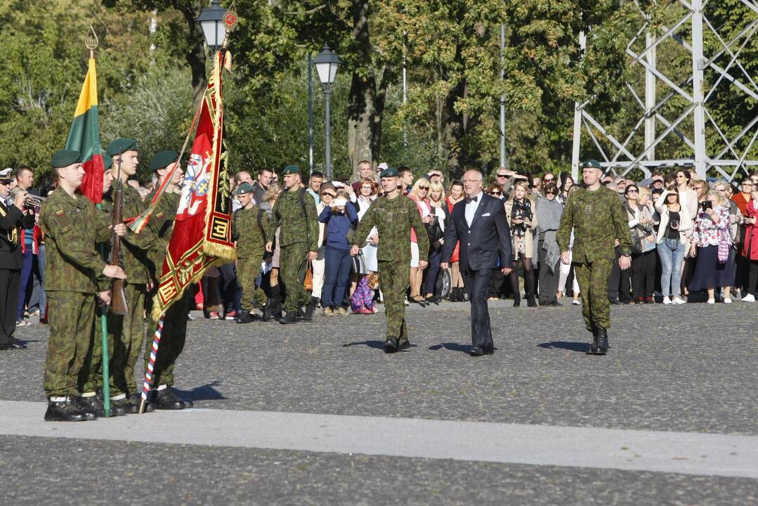 Savanorių karo priesaika