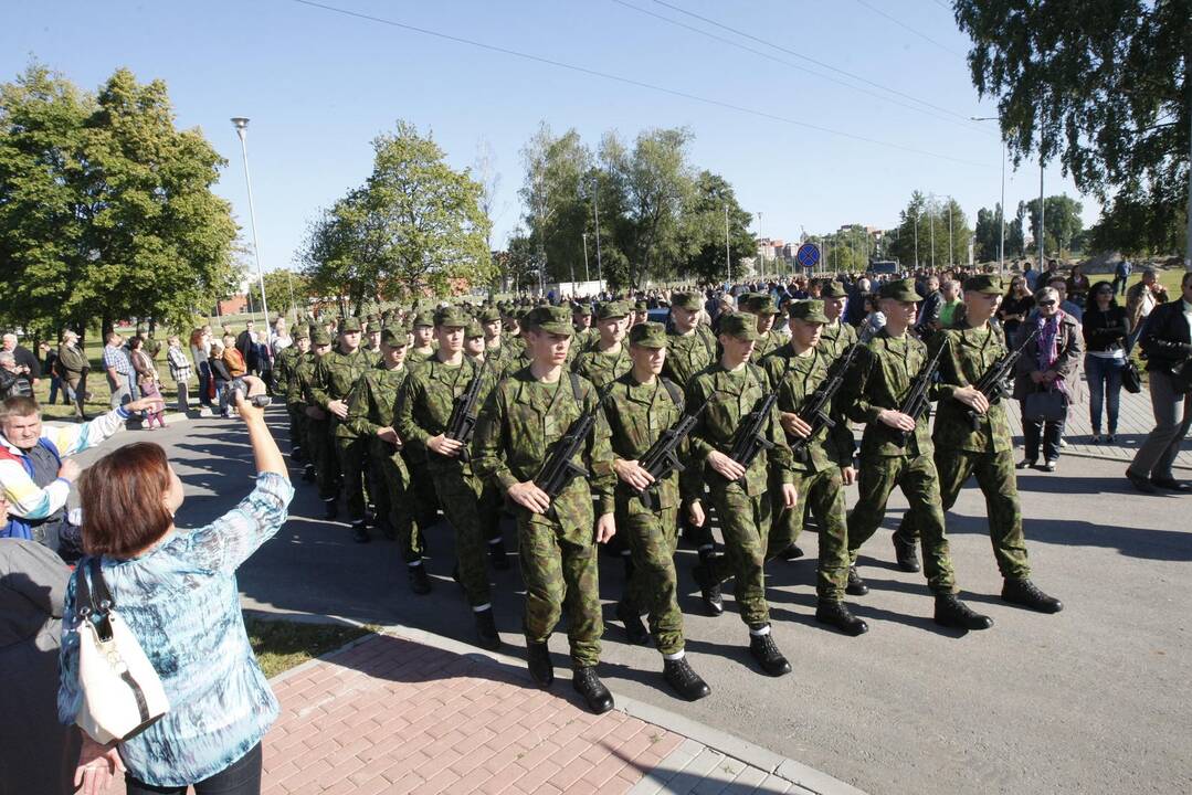 Savanorių karo priesaika