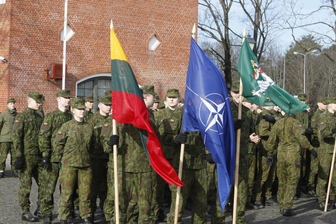 NATO 15 metų