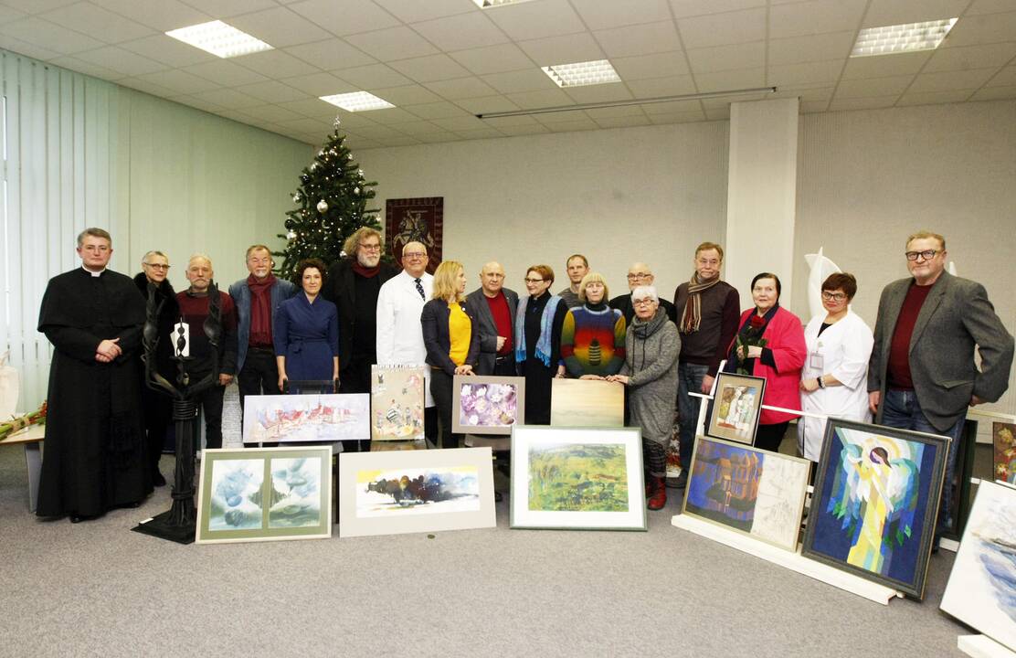 Ligoninės galerija pasipildė naujais darbais