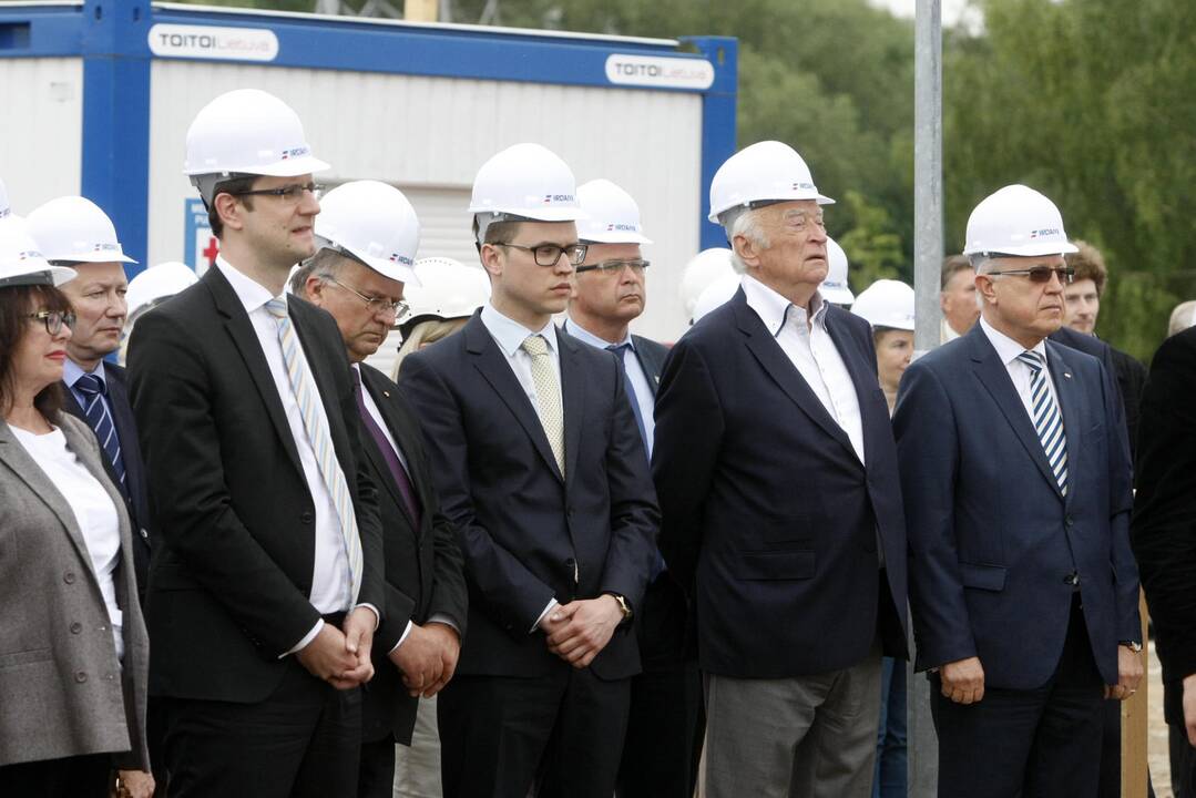 Mokslinių laboratorijų pastato statybų pradžios ceremonija