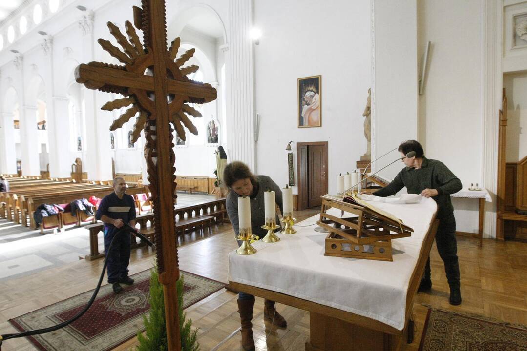 Marijos Taikos Karalienės bažnyčioje – talka