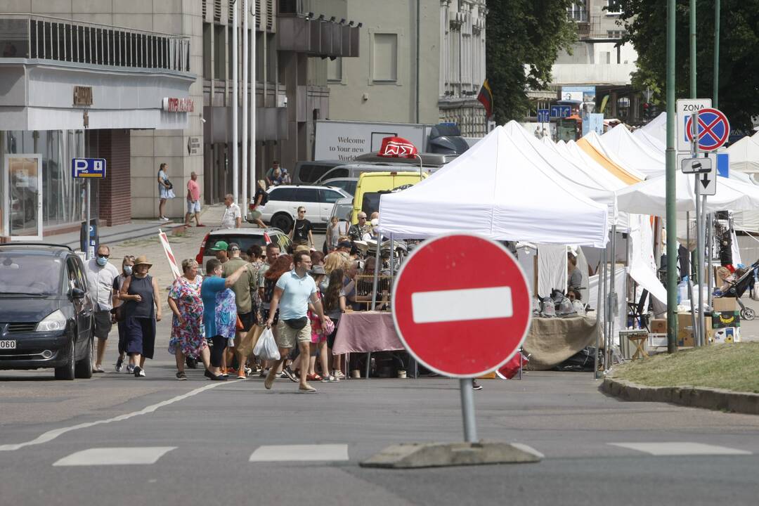 Jūros šventės mugėje – gausybė prekių