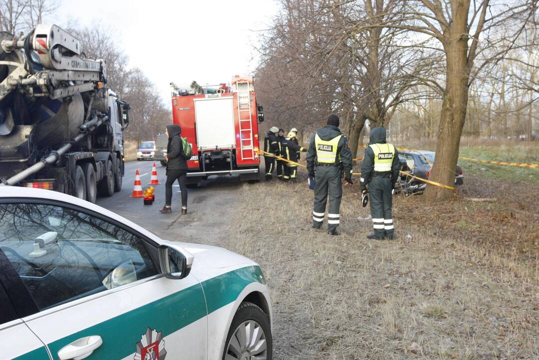 Kraupi avarija Klaipėdoje: žuvo jauna mergina